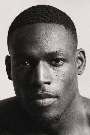 Фото  (Richard Riakporhe)