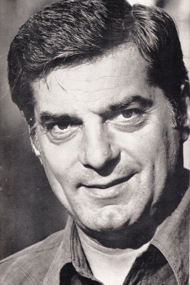 Фото  (Silviu Stănculescu)