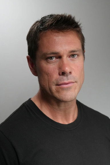 Фото  (Peter Moore)