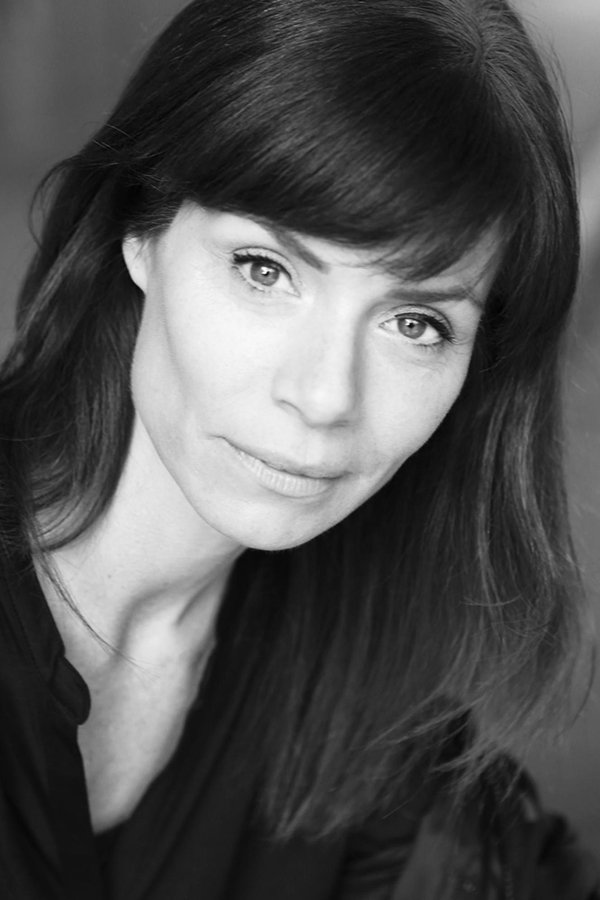 Фото  (Anna Acton)