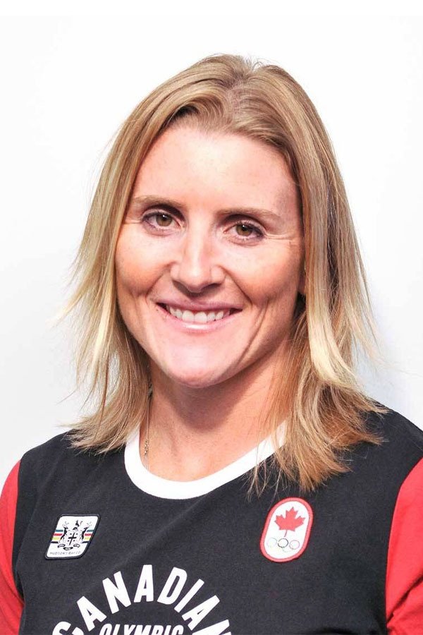 Фото  (Hayley Wickenheiser)