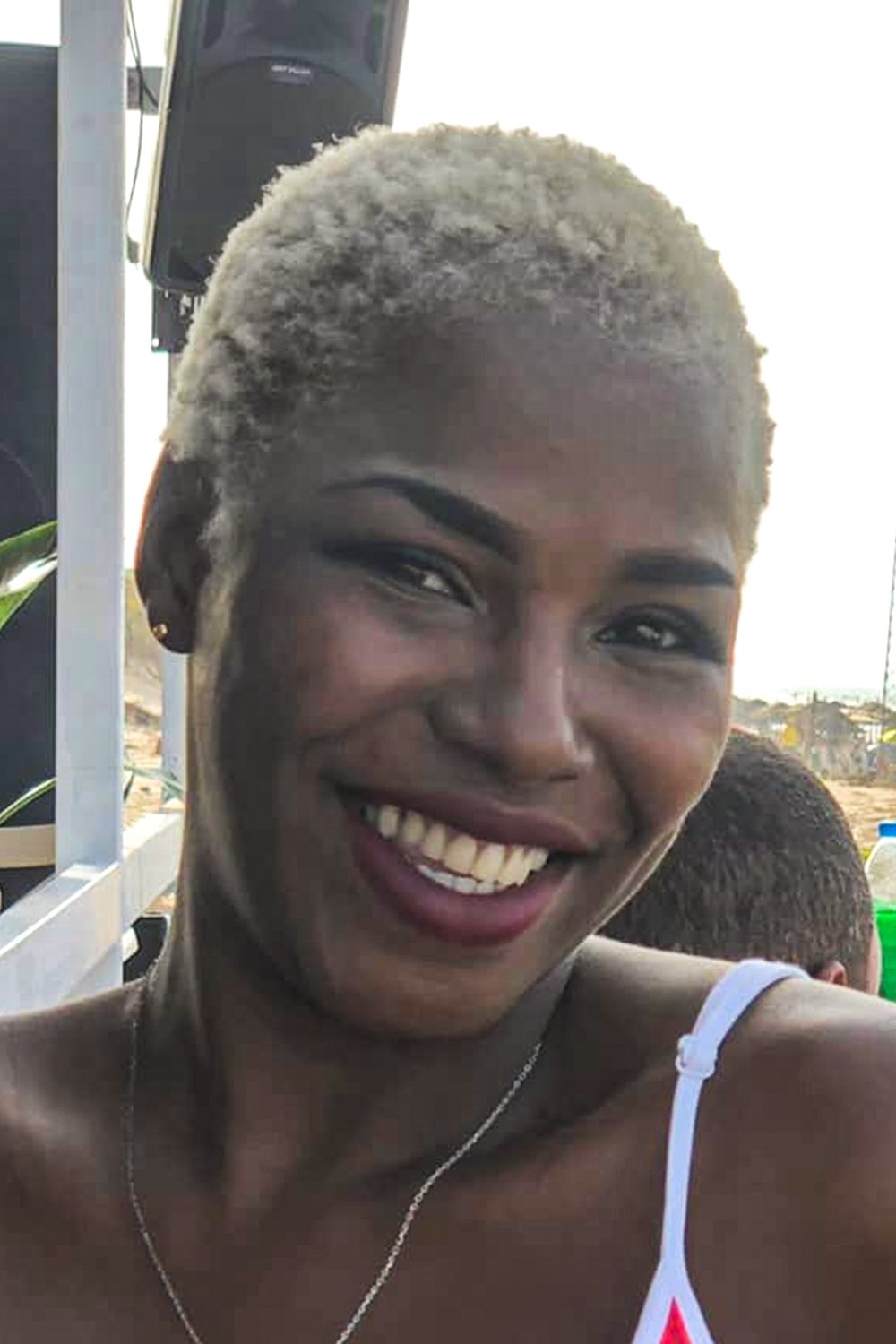 Фото  (Déborah Naney)