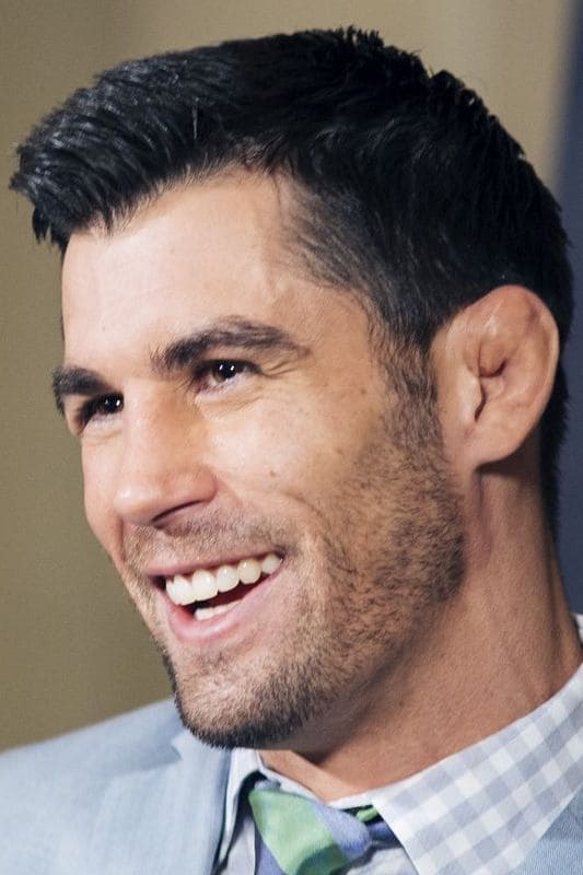 Фото  (Dominick Cruz)