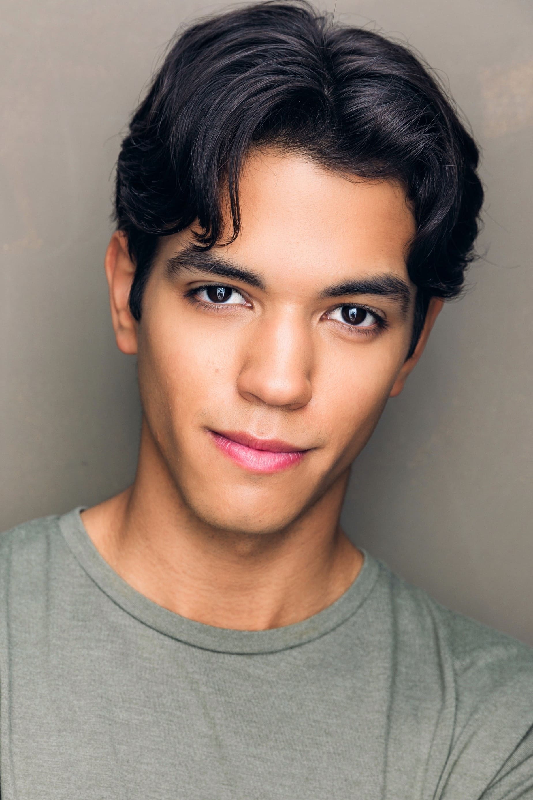 Фото  (Zack Calderon)