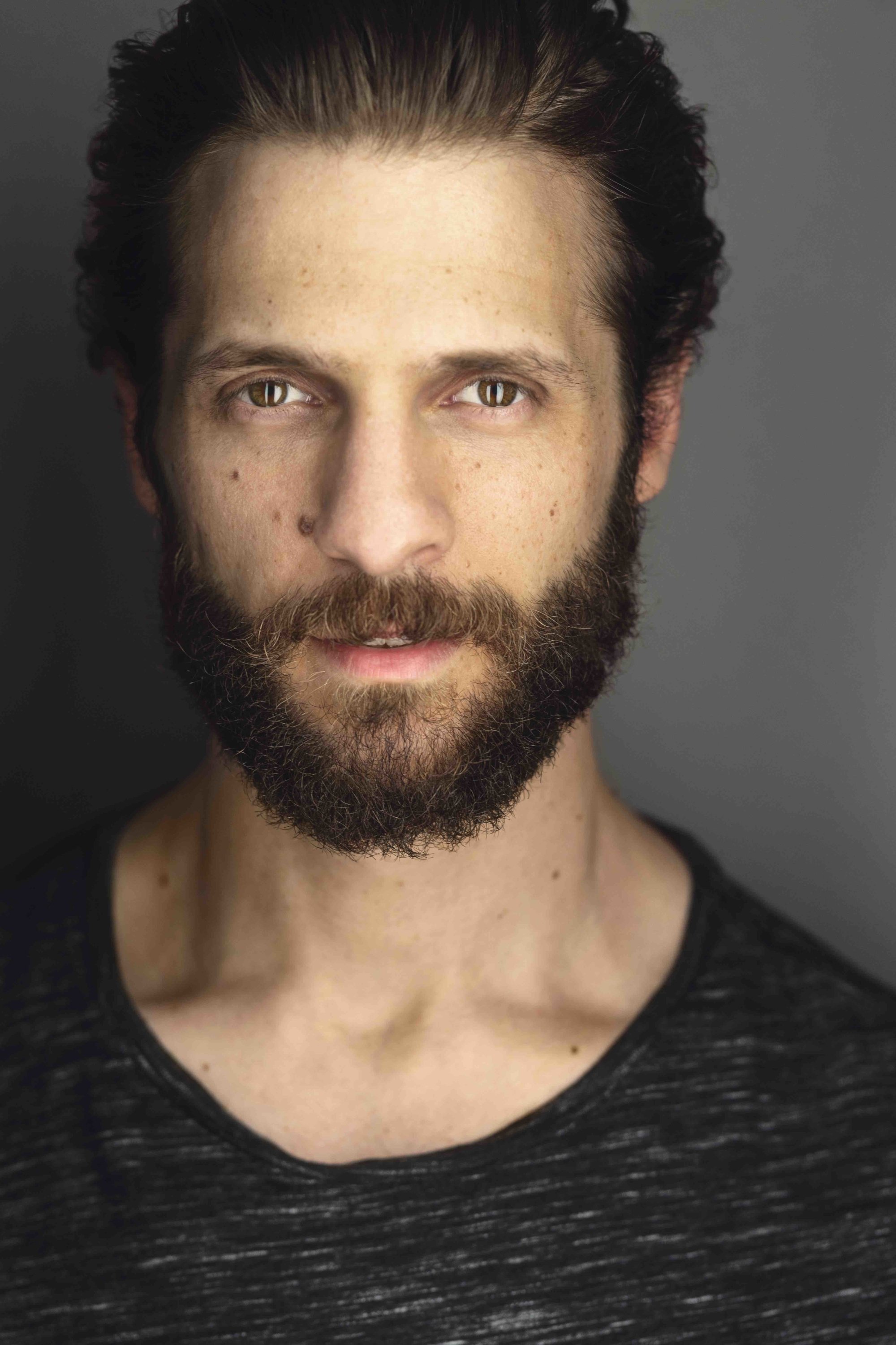 Фото  (Gregory Connors)