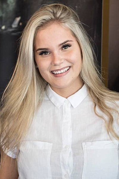 Фото  (Nelly Hirst-Gee)