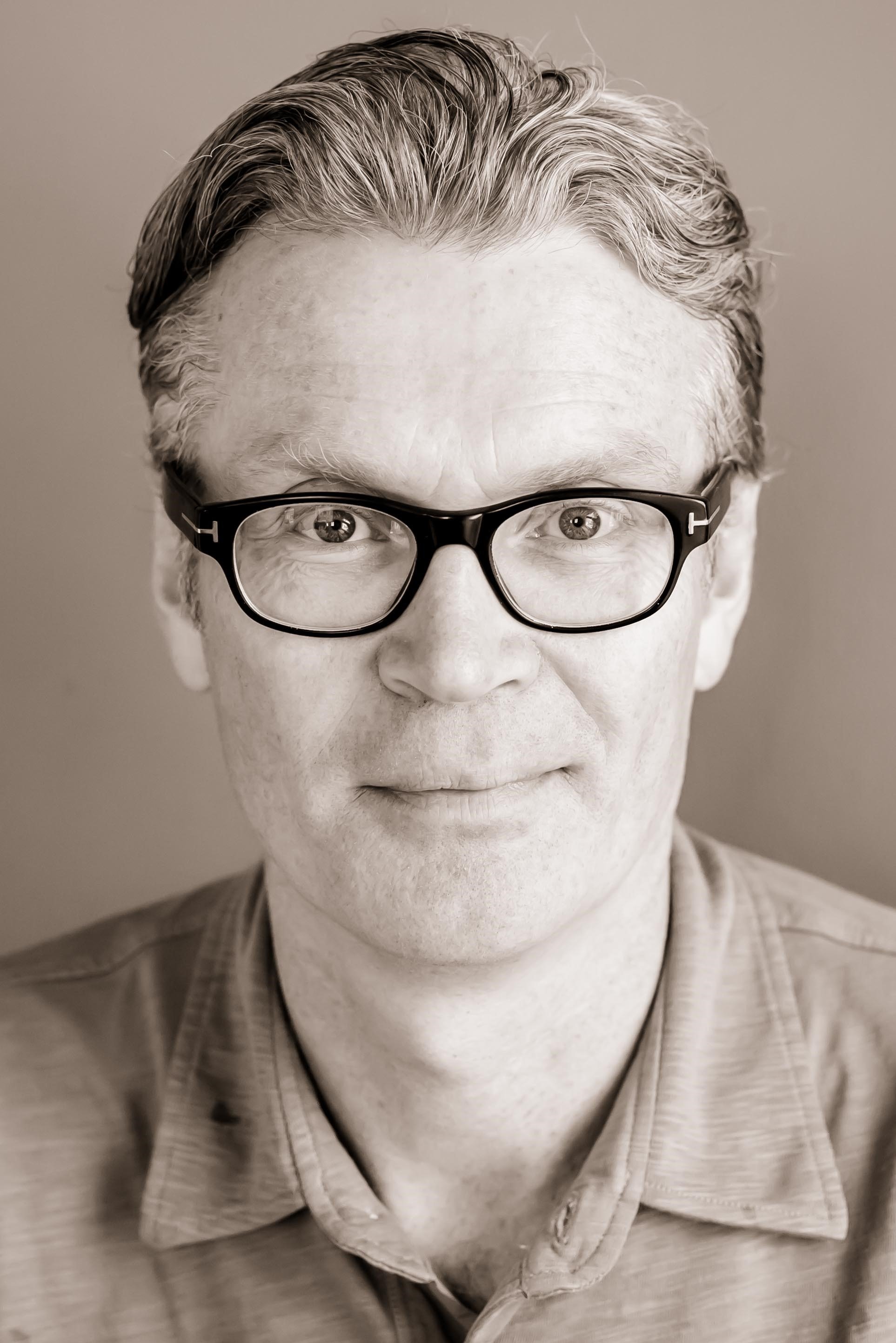 Фото  (Gerard Barry)