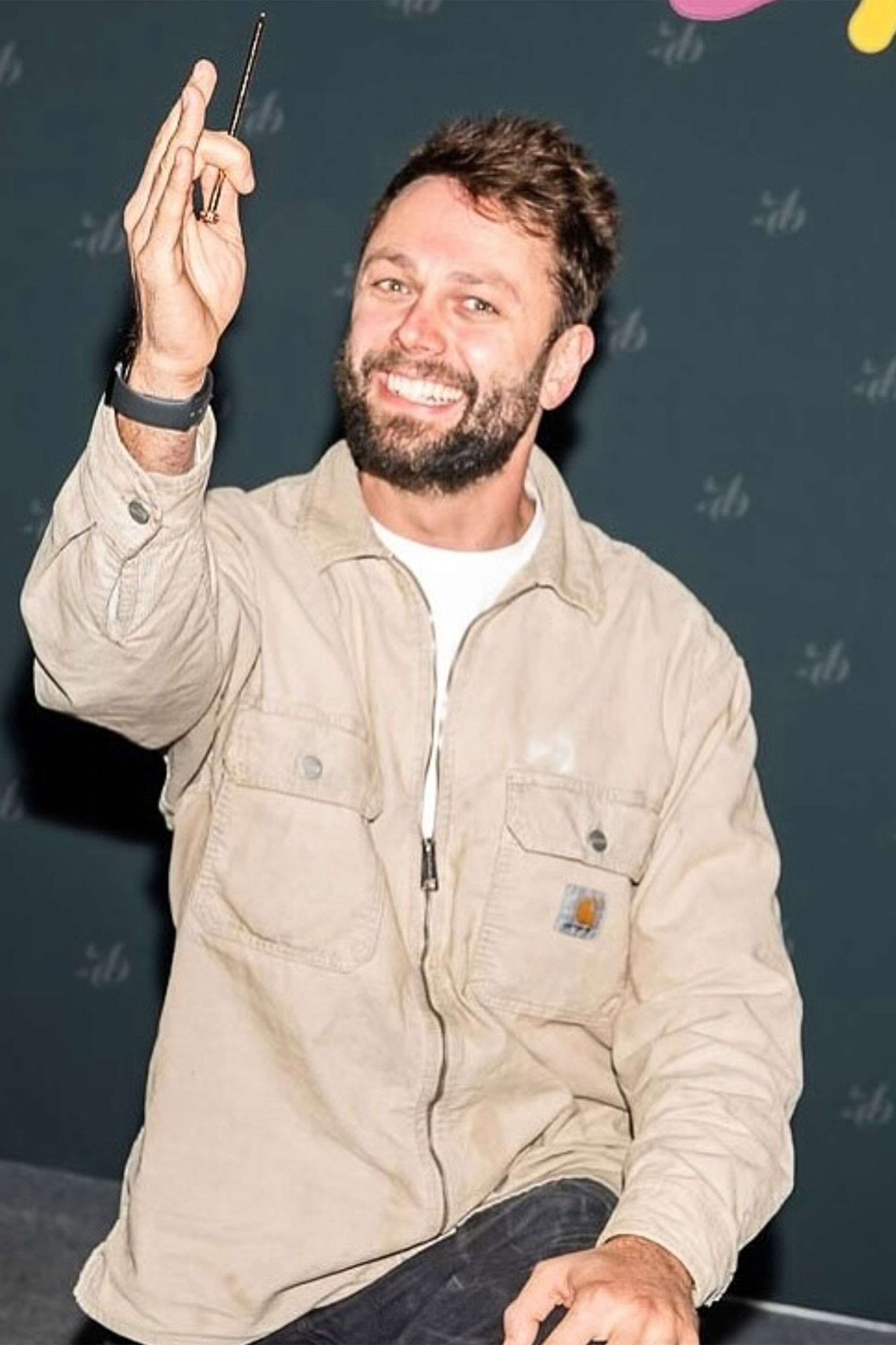 Фото  (Alexander Wolf David)