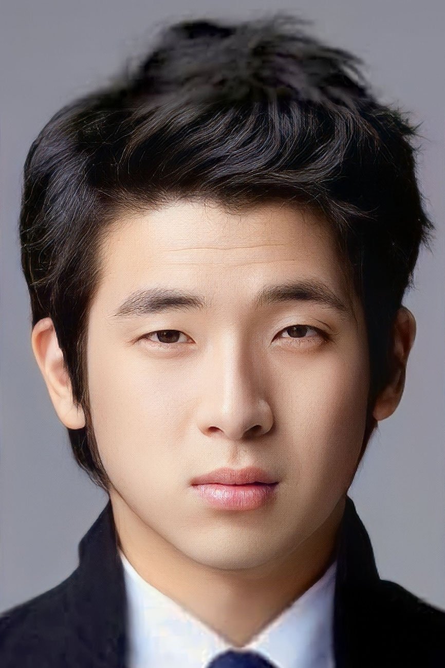 Фото  (Lee Won-hee)