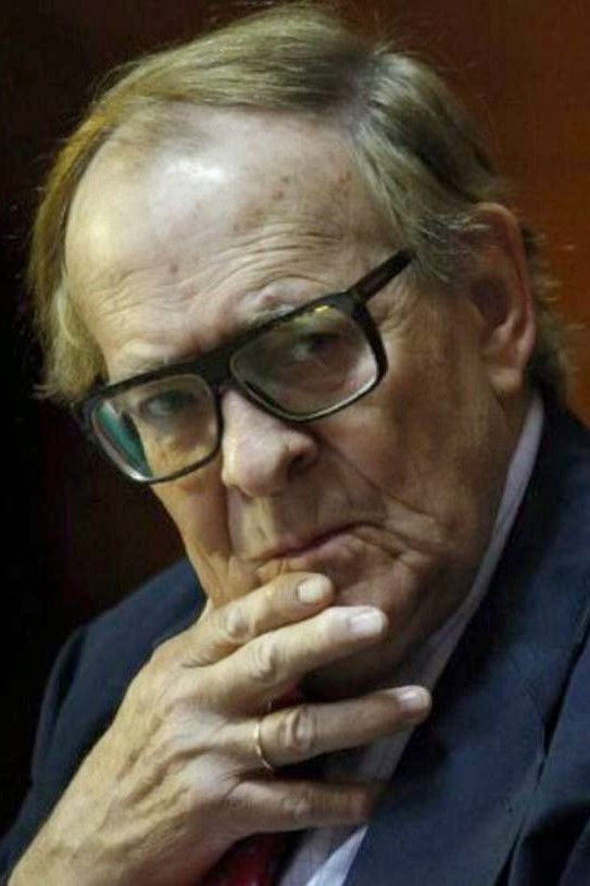 Фото  (Ramón Tamames)