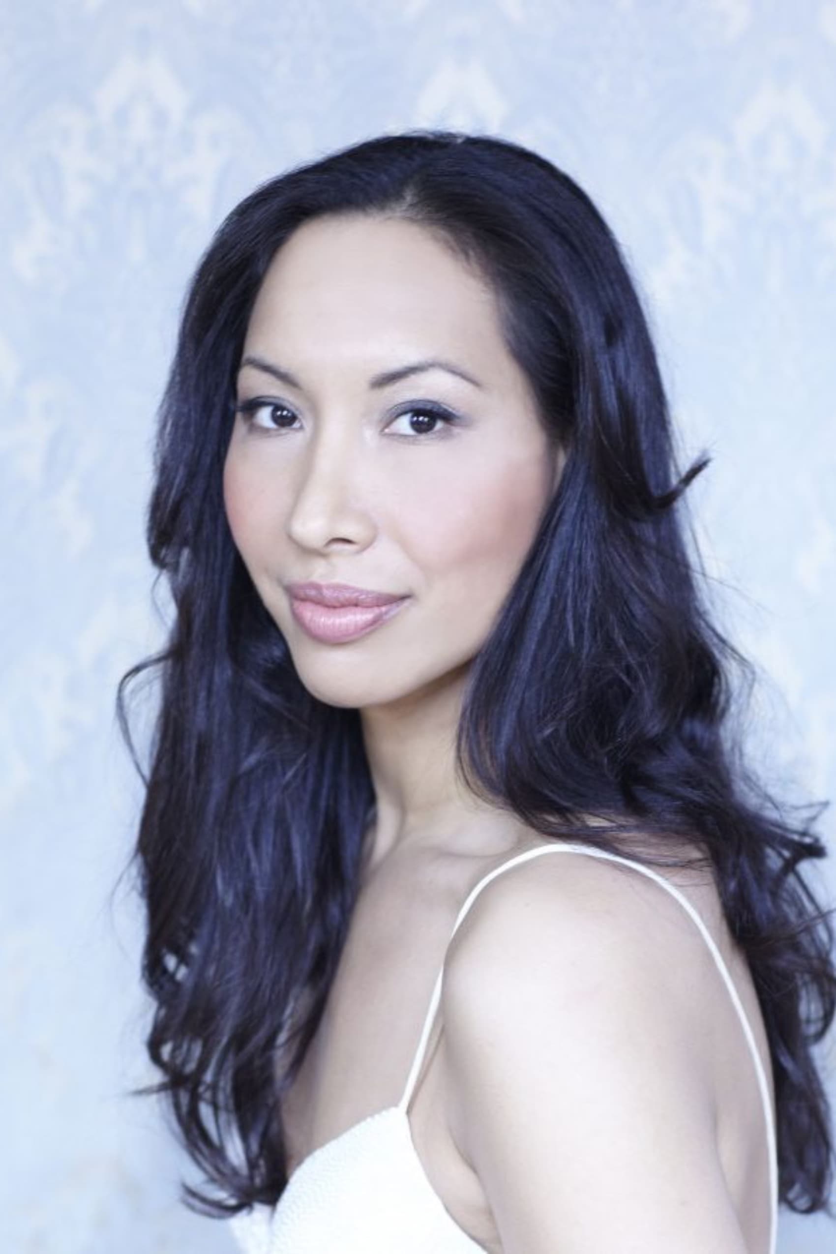 Фото  (Nicole Cabell)