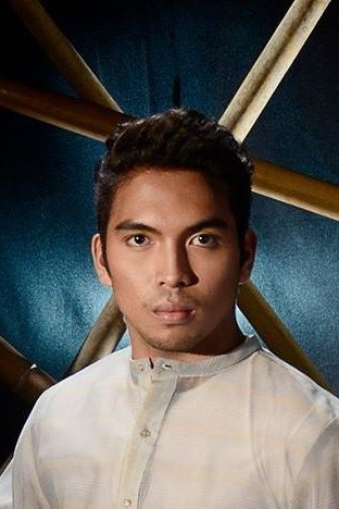 Фото  (Ralph Oliva)