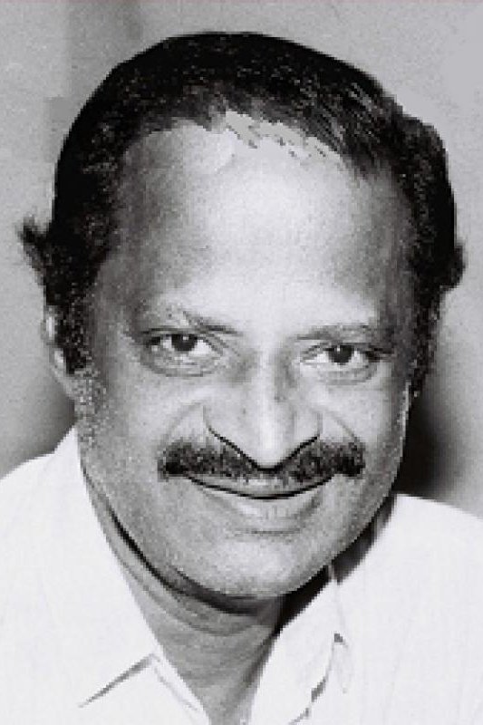 Фото  (Kaduvakulam Antony)