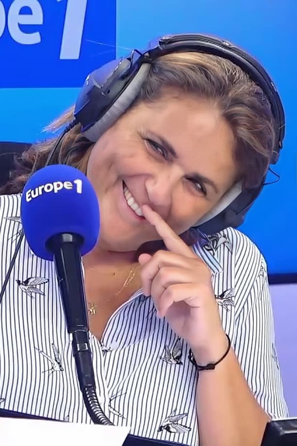 Фото  (Valérie Bénaïm)