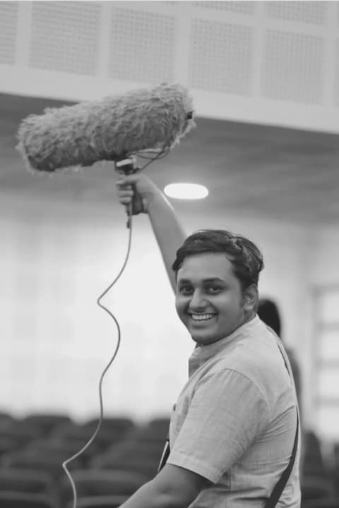 Фото  (Arjun R. Mohan)