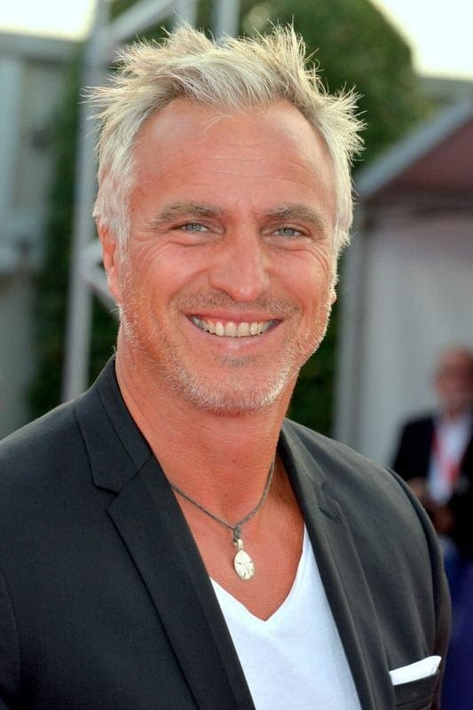 Фото  (David Ginola)