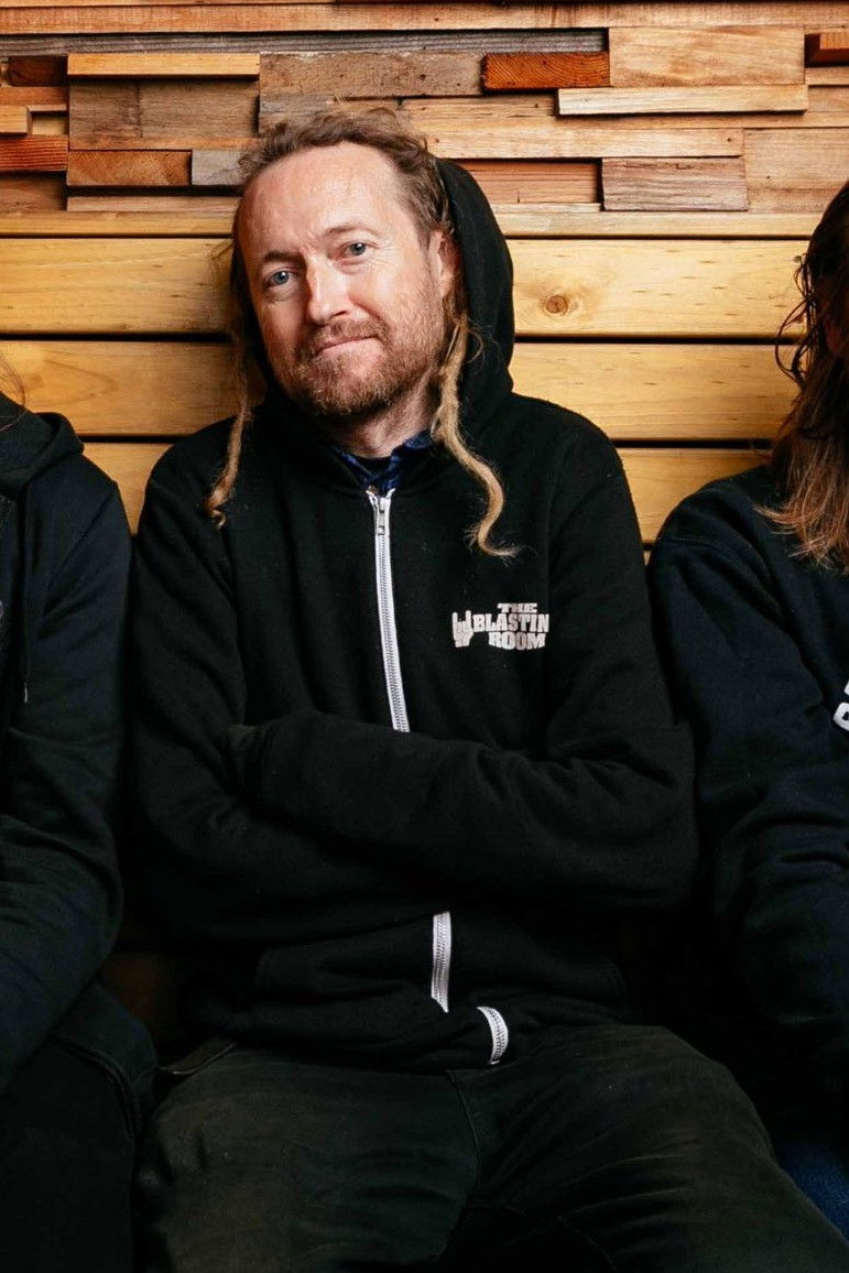 Фото  (Jason Whalley)