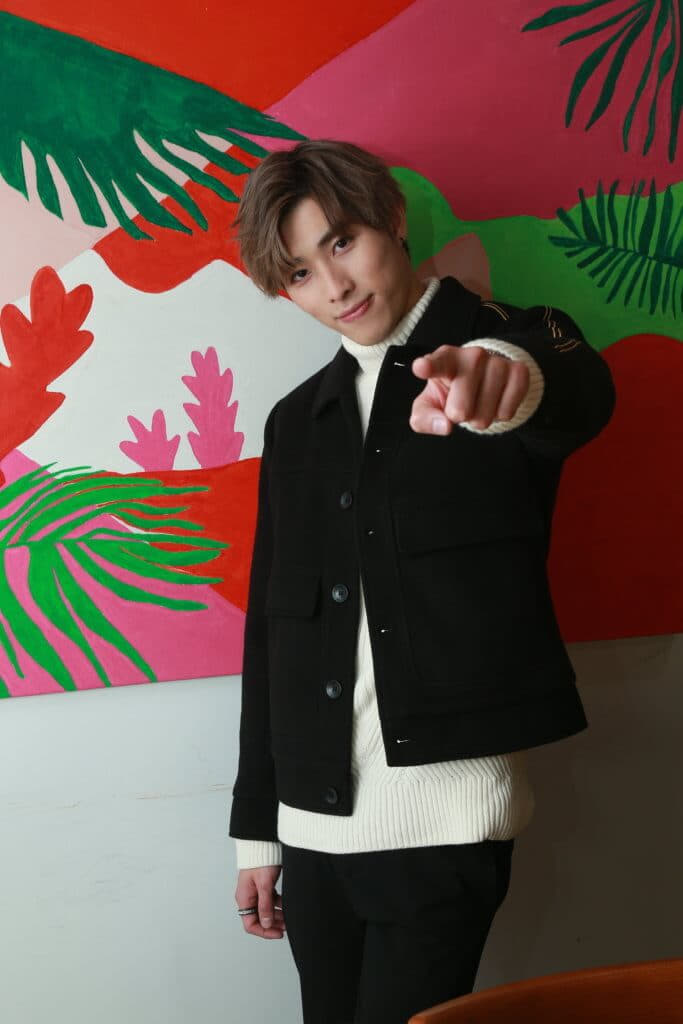 Фото  (Phoebus Ng)