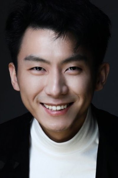 Фото  (谭鑫磊)