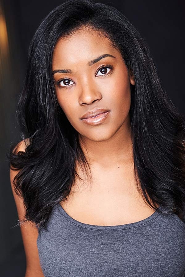 Фото  (Kourtney Bell)