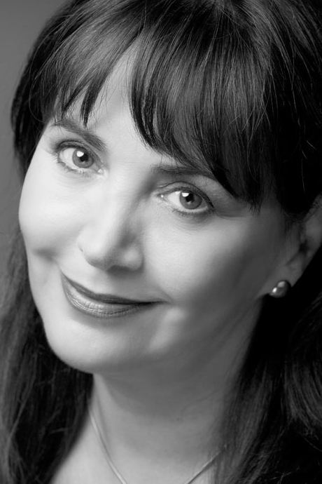 Фото  (June Wallack)