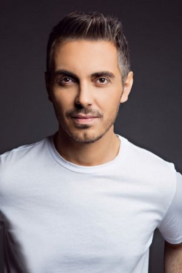 Фото  (Mihalis Hatzigiannis)
