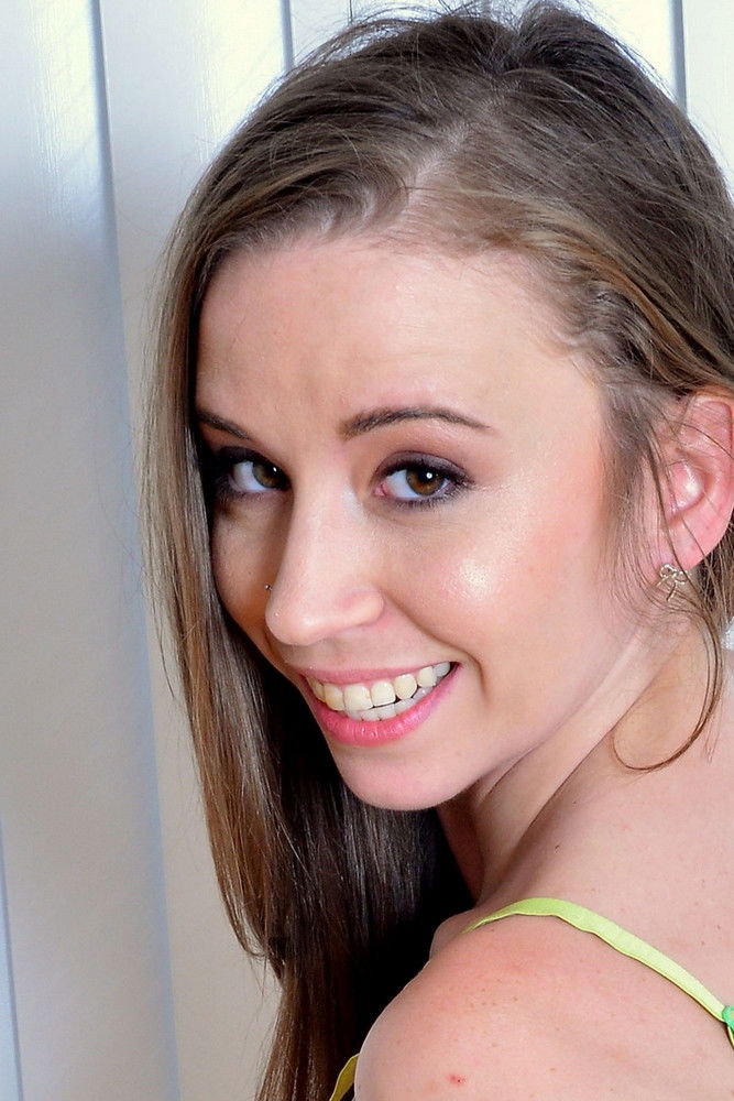 Фото  (Norah Nova)