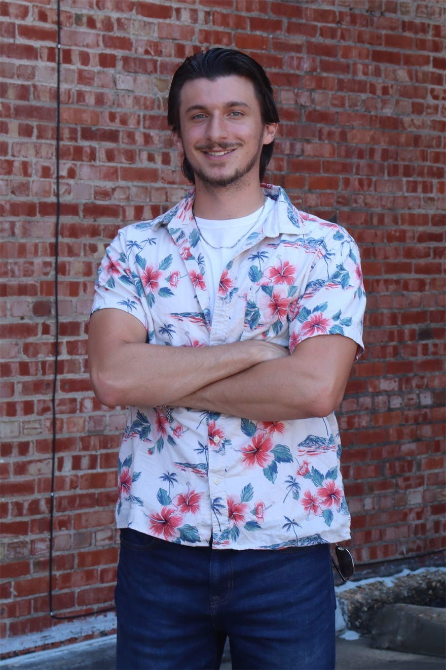 Фото  (Caleb Lemon)