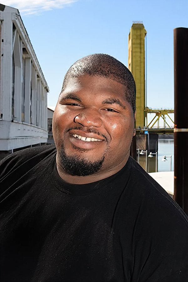 Фото  (Anton Clark)