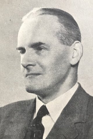 Фото  (H. Bruce Woolfe)