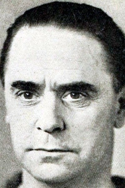 Фото Генрі Кейн (Henry Caine)