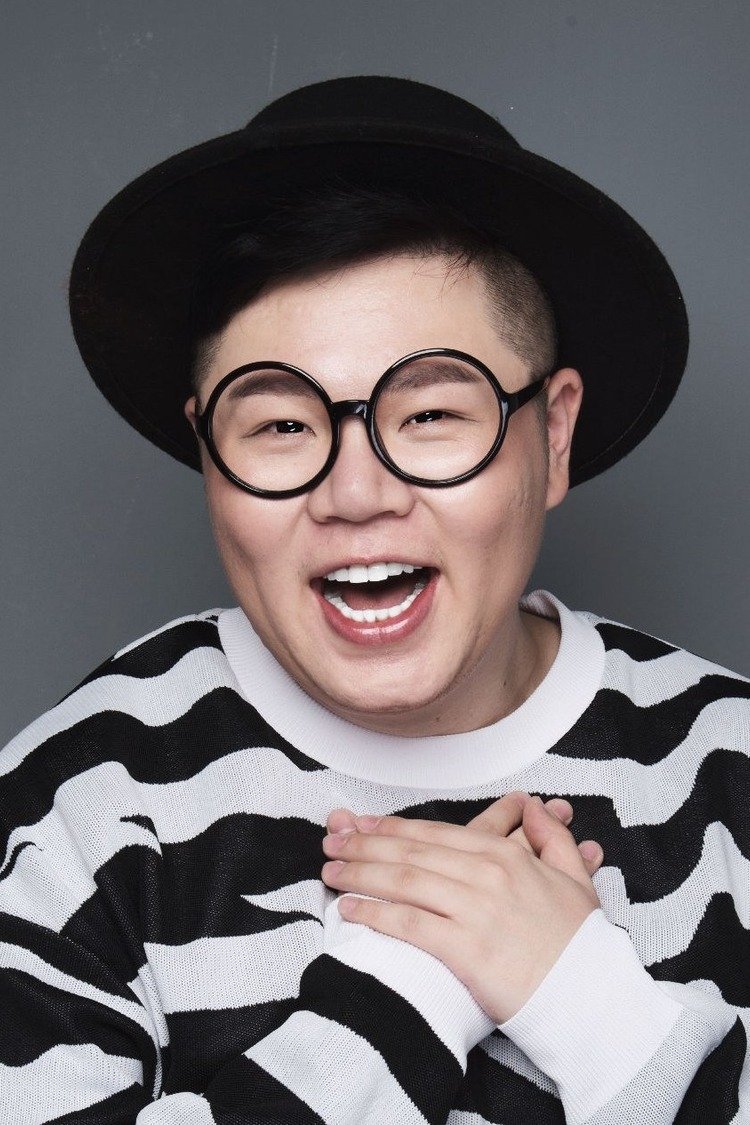 Фото  (Fang Jiayi)