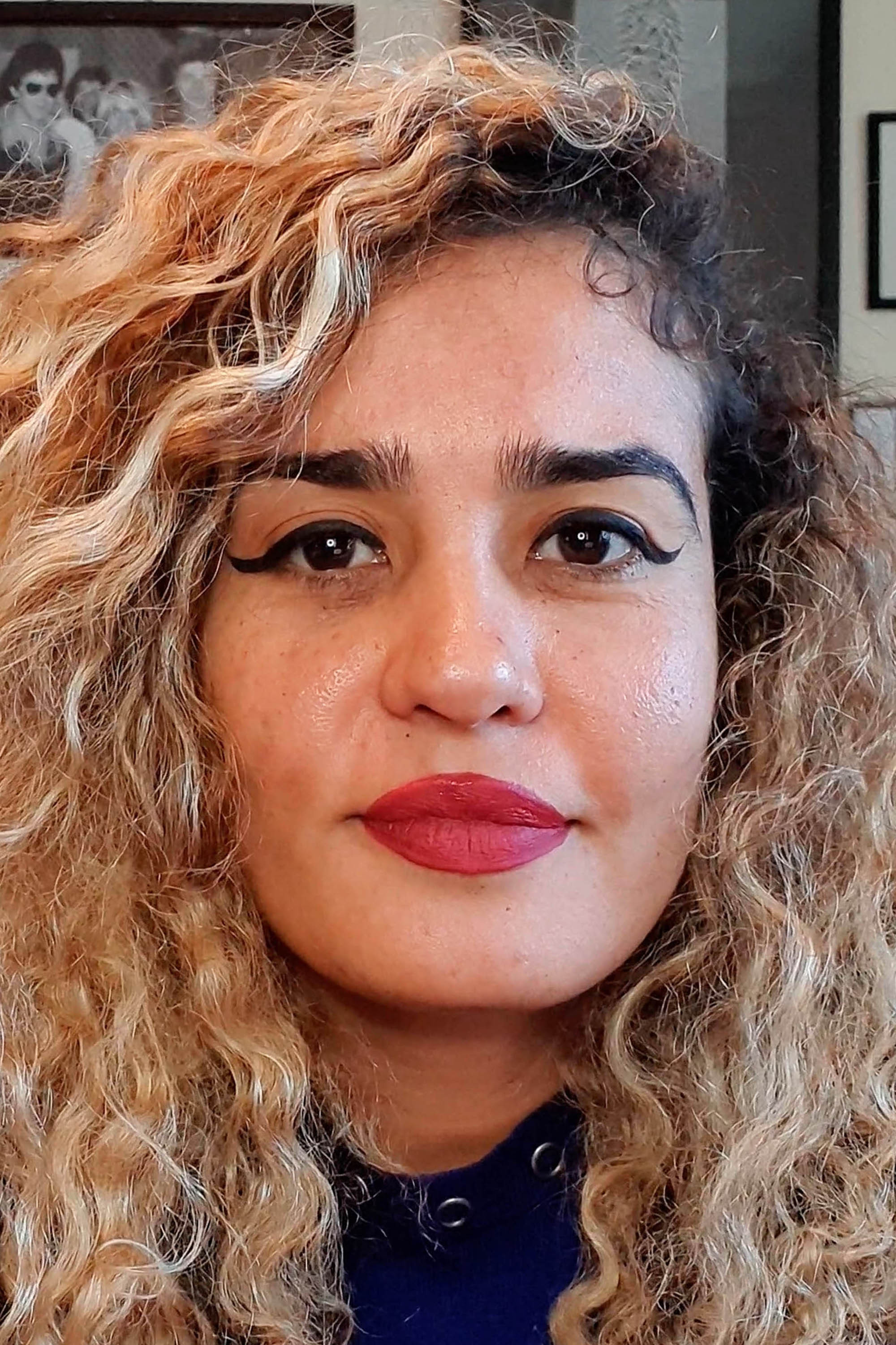 Фото  (Suzannah Mirghani)