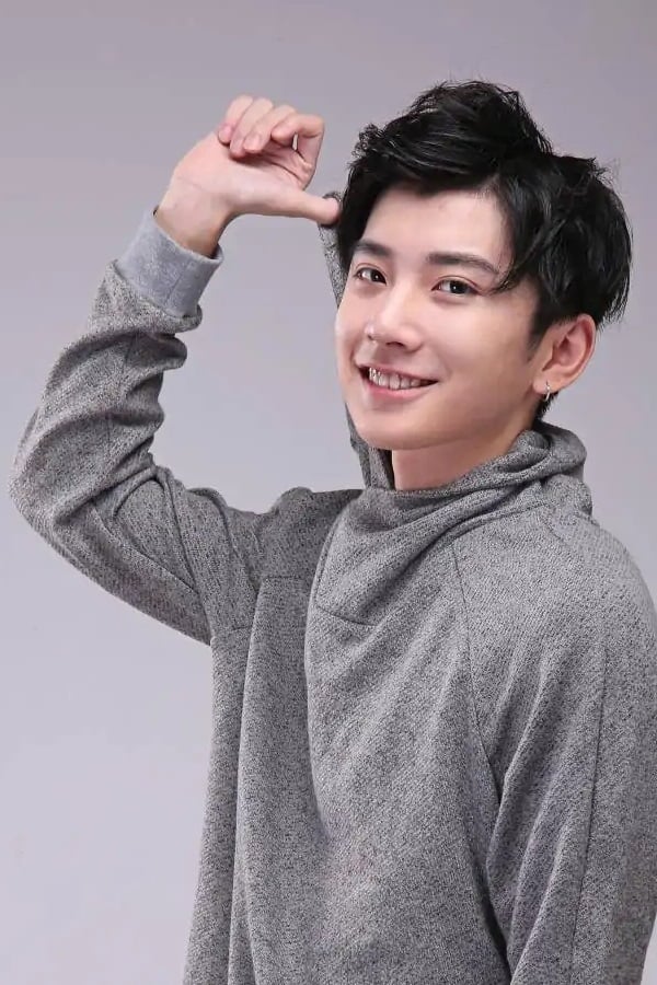 Фото  (Zhong Zheng)