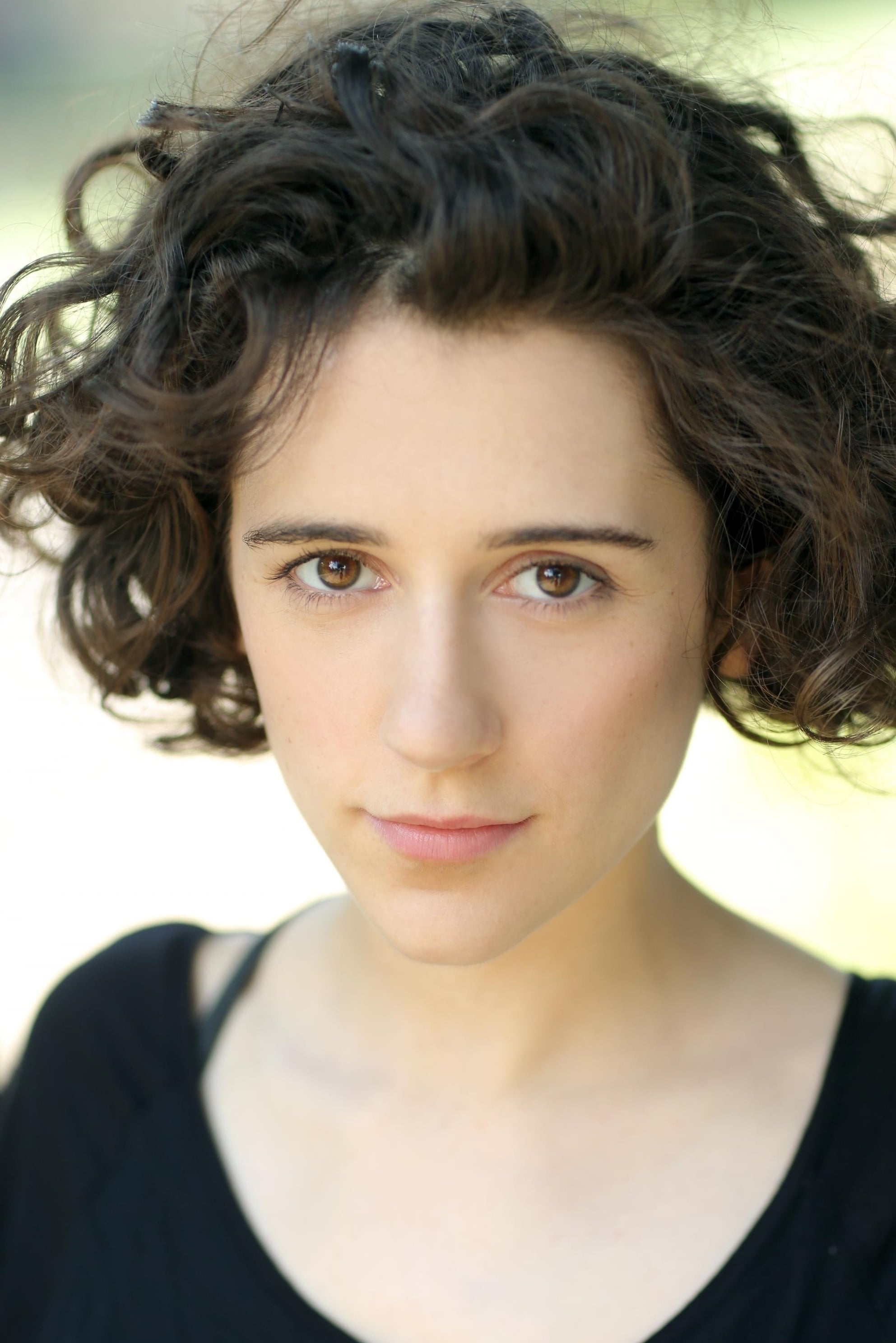 Фото Еллі Кендрік (Ellie Kendrick)