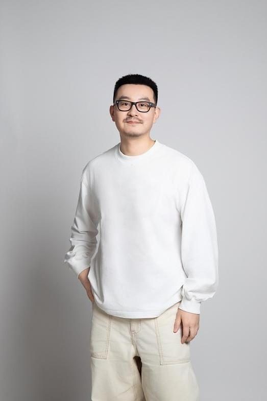 Фото  (Zhang Yunqi)