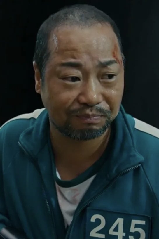 Фото  (Kim Won-jung)