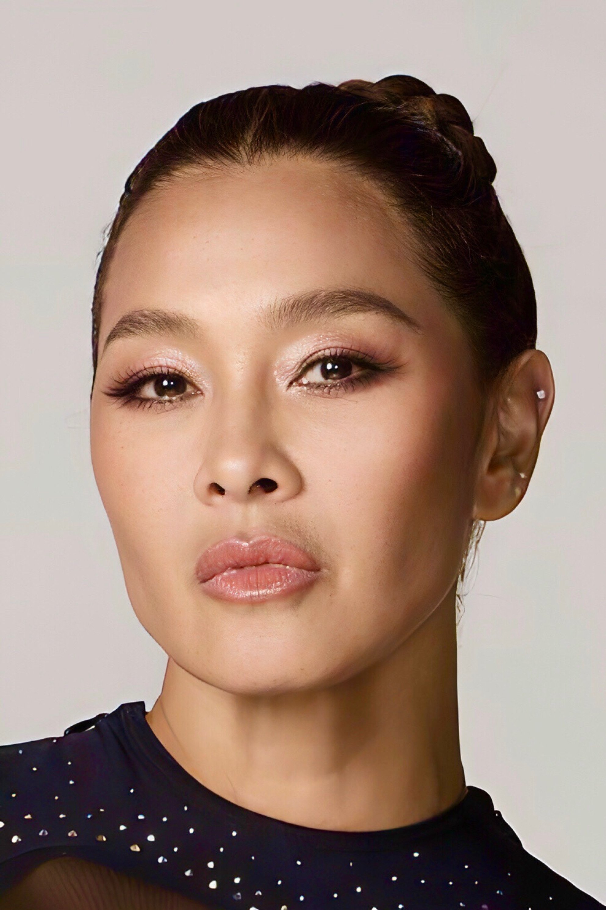 Фото  (Metinee Kingpayome)