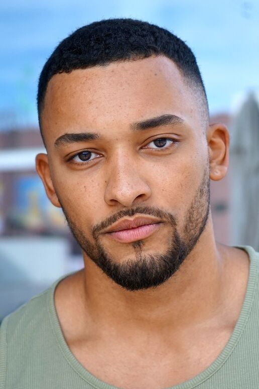 Фото  (Brian Ssenyonjo)