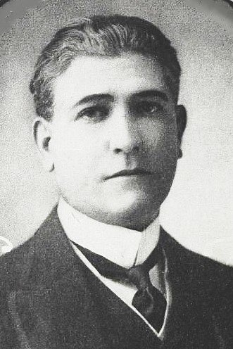 Фото  (Donald Hall)