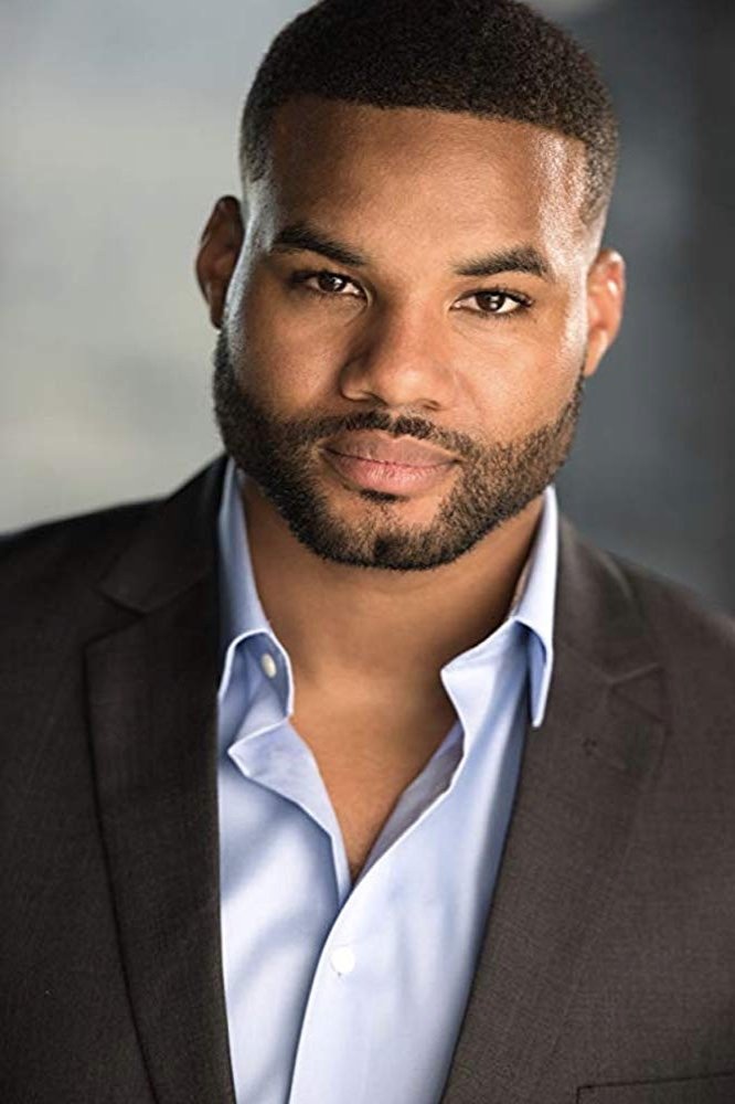 Фото  (Mark McKinnon)