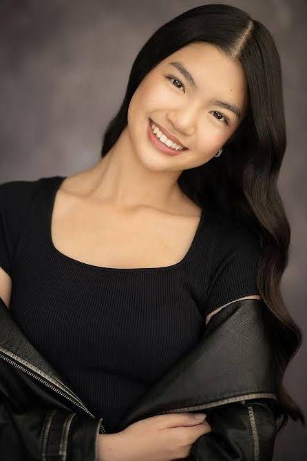 Фото  (Chloe Pun)
