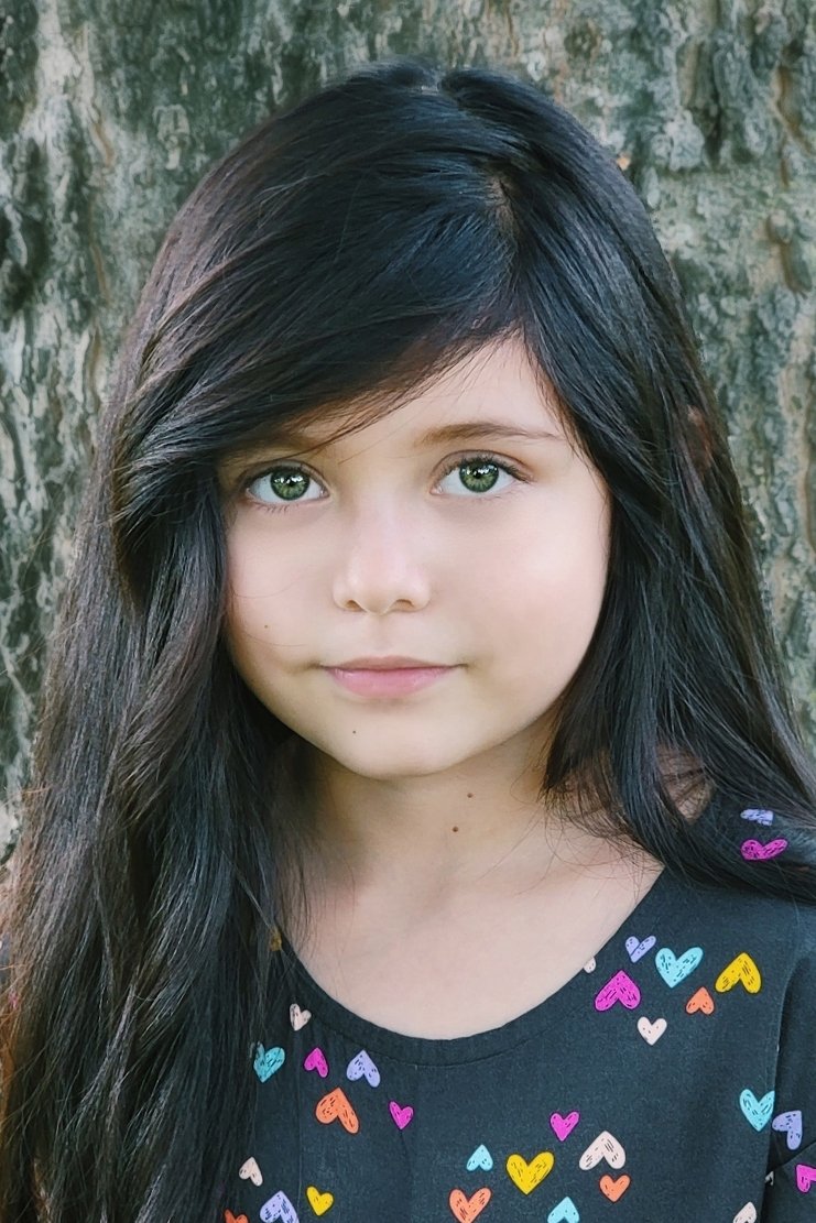 Фото Іоні Олівія Ньевес (Ionie Olivia Nieves)