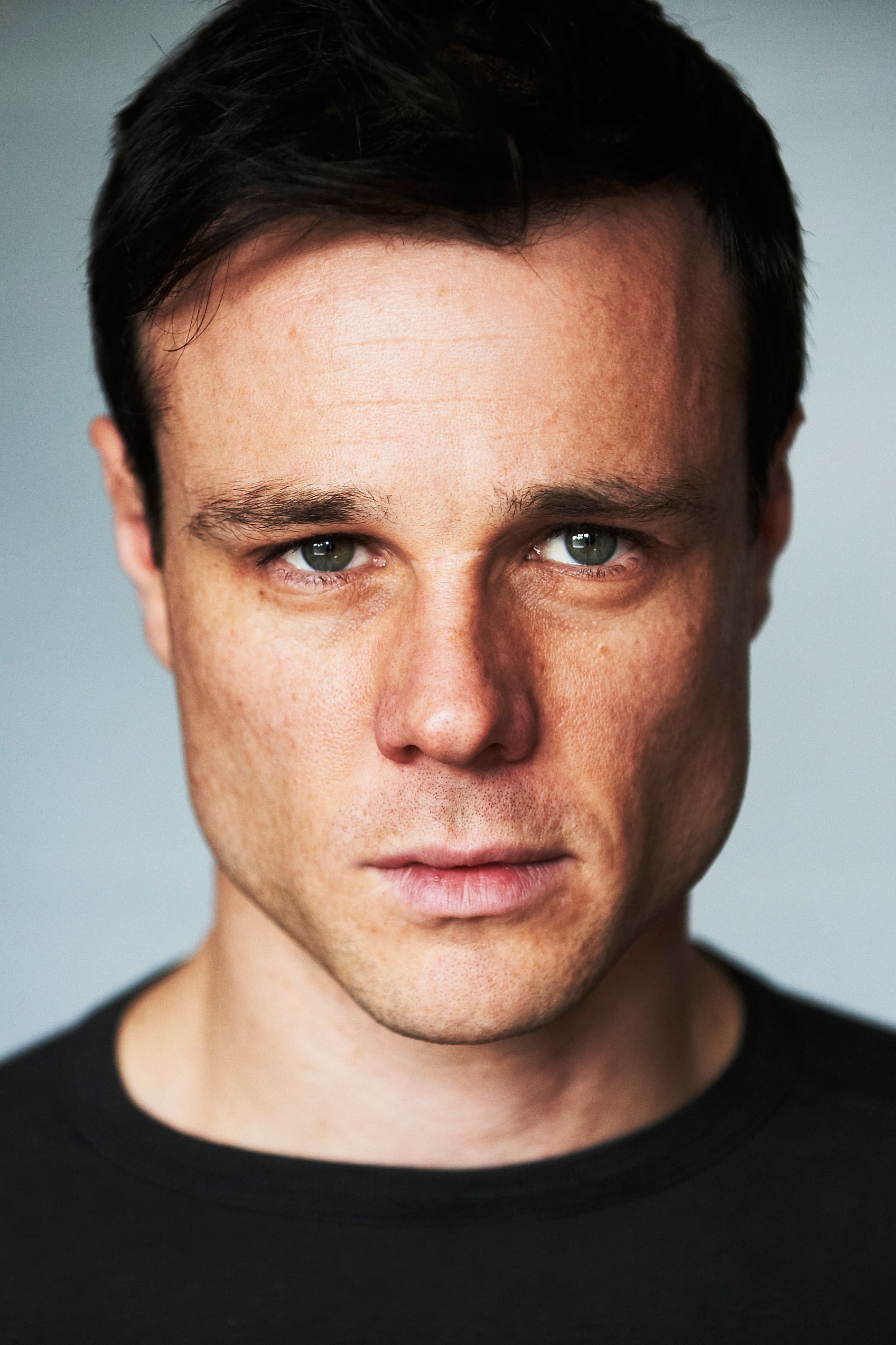 Фото Руперт Еванс (Rupert Evans)
