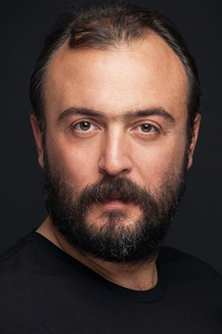 Фото Деніз Хамзаоглу (Deniz Hamzaoğlu)