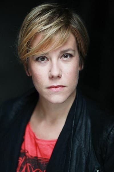 Фото  (Chloé Chevalier)