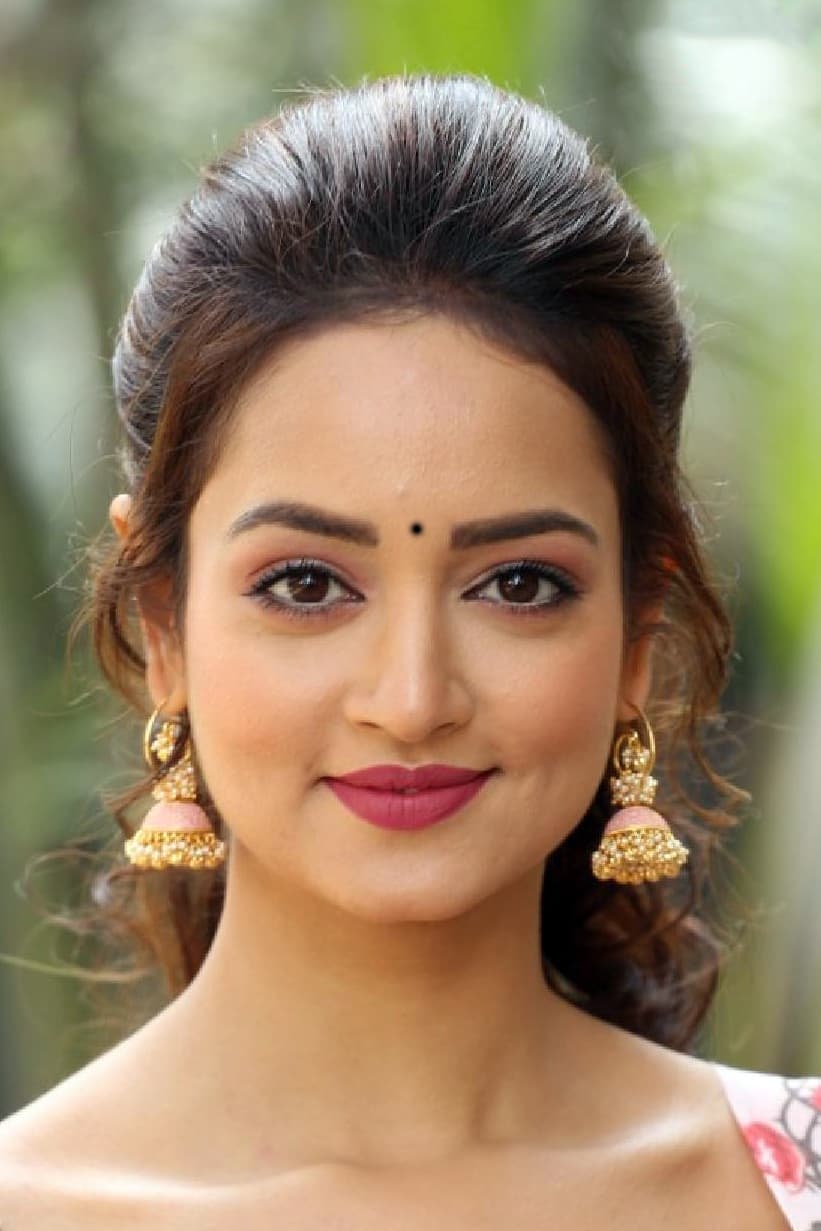 Фото  (Shanvi Shrivastava)