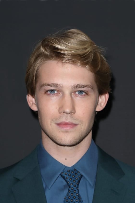 Фото Джо Алвін (Joe Alwyn)