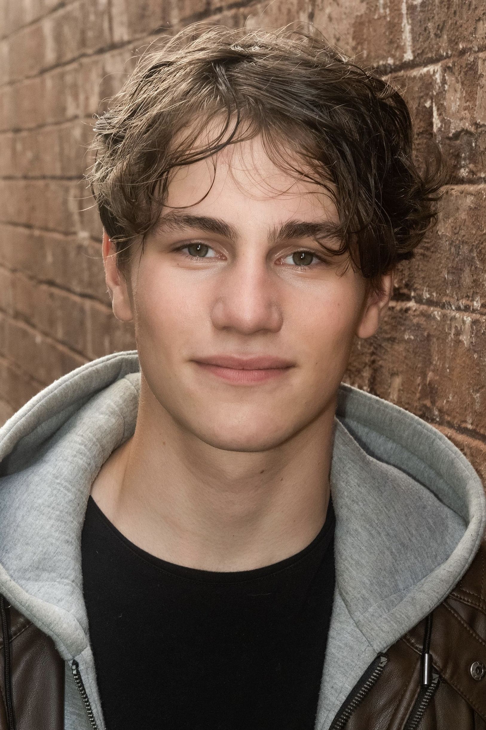 Фото  (Finnian James)