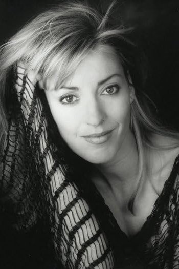 Фото  (Mireille Fournier)